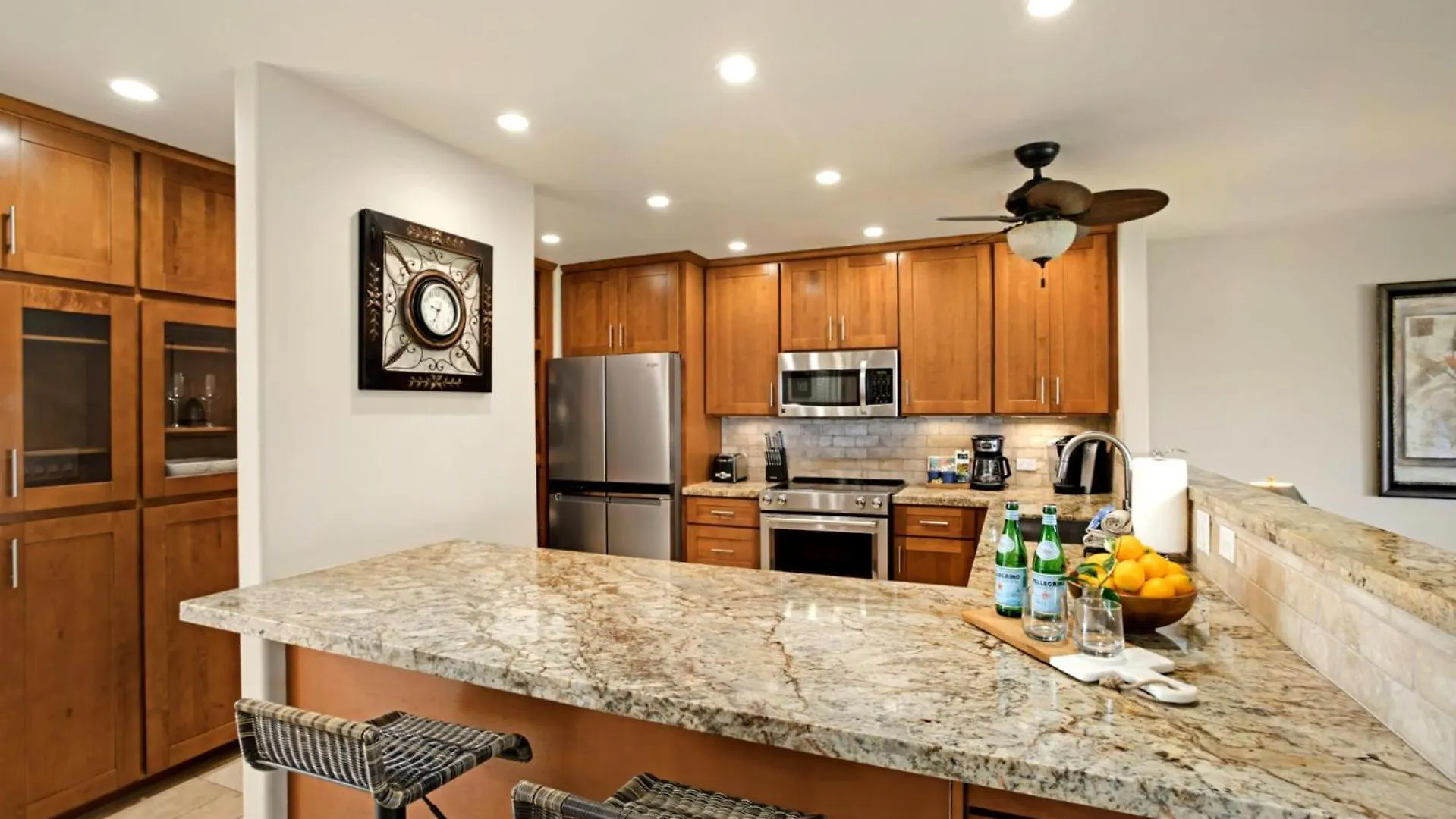Апартаменты Kbm Resorts Free Car Kaanapali Royal Ocean View Stunning Remodeled 2-Bedroom Villa At Kaanapali Royal Kro-L201