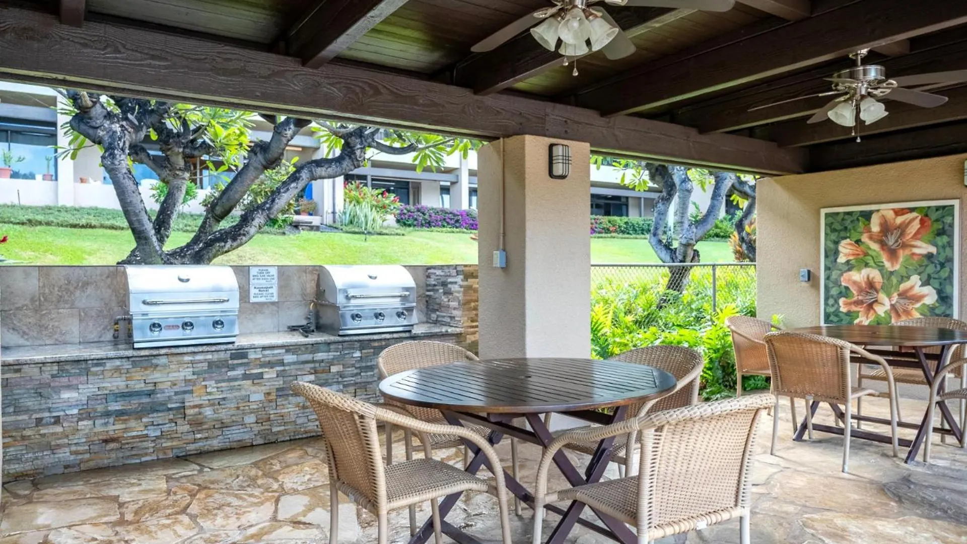 Апартаменты Kbm Resorts Free Car Kaanapali Royal Ocean View Stunning Remodeled 2-Bedroom Villa At Kaanapali Royal Kro-L201
